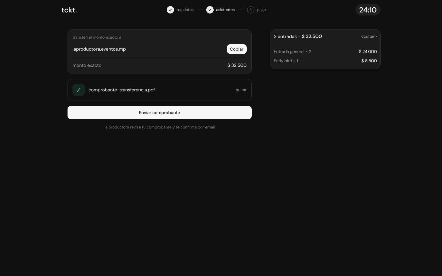 Paso de pago en la compra de entradas de TCKT, con el comprobante adjunto.